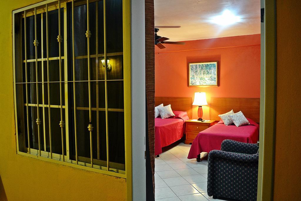 Hotel Marina Del Sol La Paz B.C.S Szoba fotó